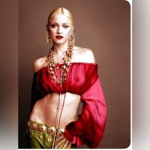 Hibiscus Flower Lip Oil - Yellow